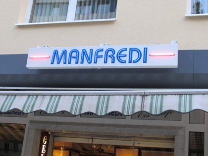 照片: Manfredi
